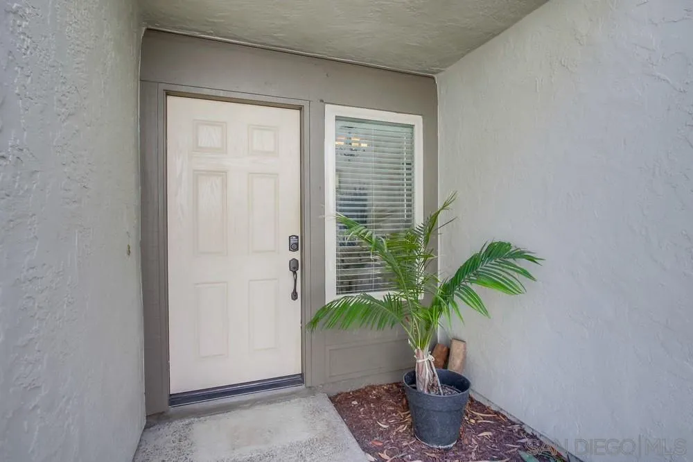 Photo #4: 240021528 Listing 