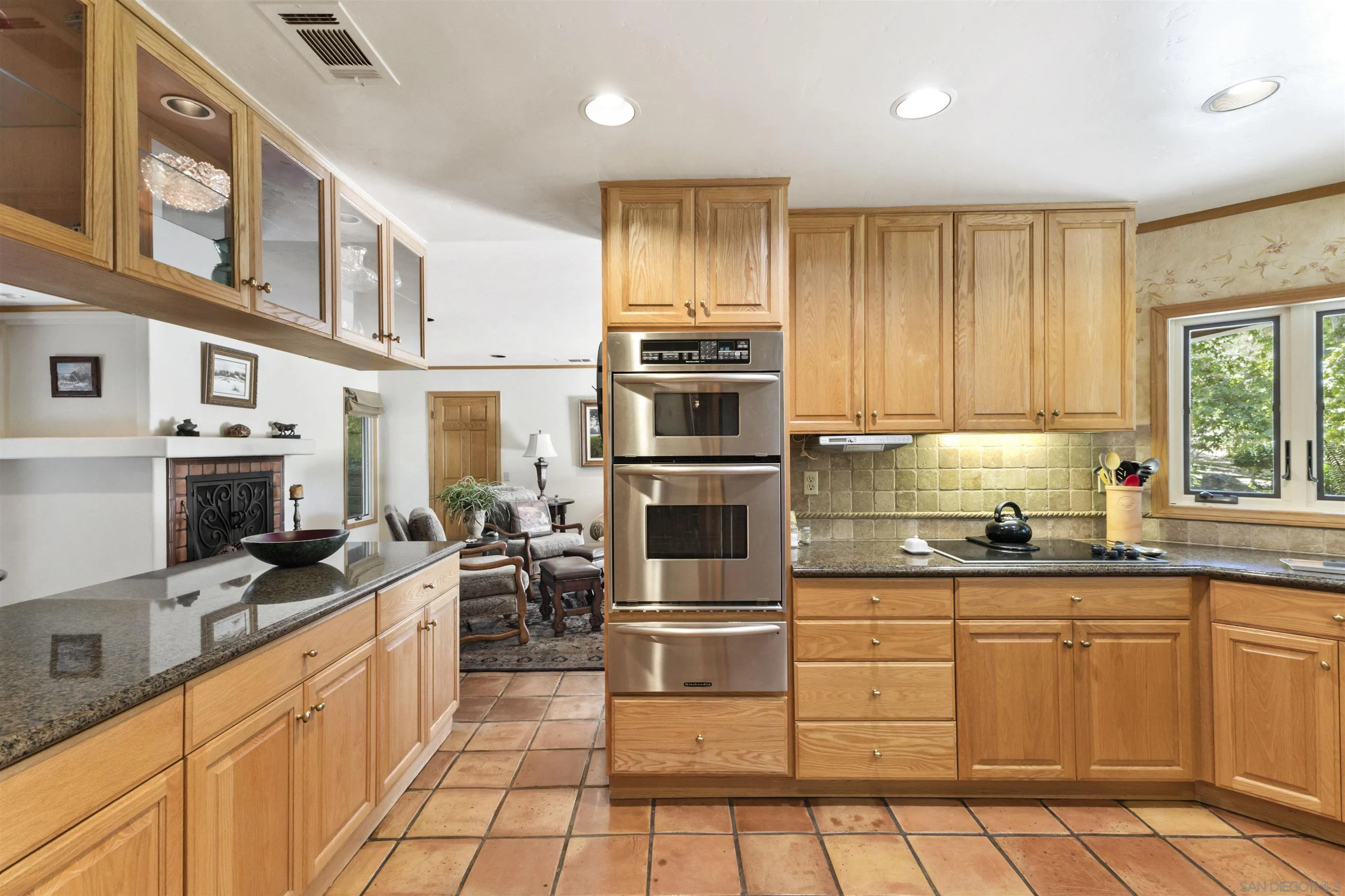https://cdn.realtyfeed.com/cdn/0/240021705/1c28cf67129568743a251a26e260b6b1.webp