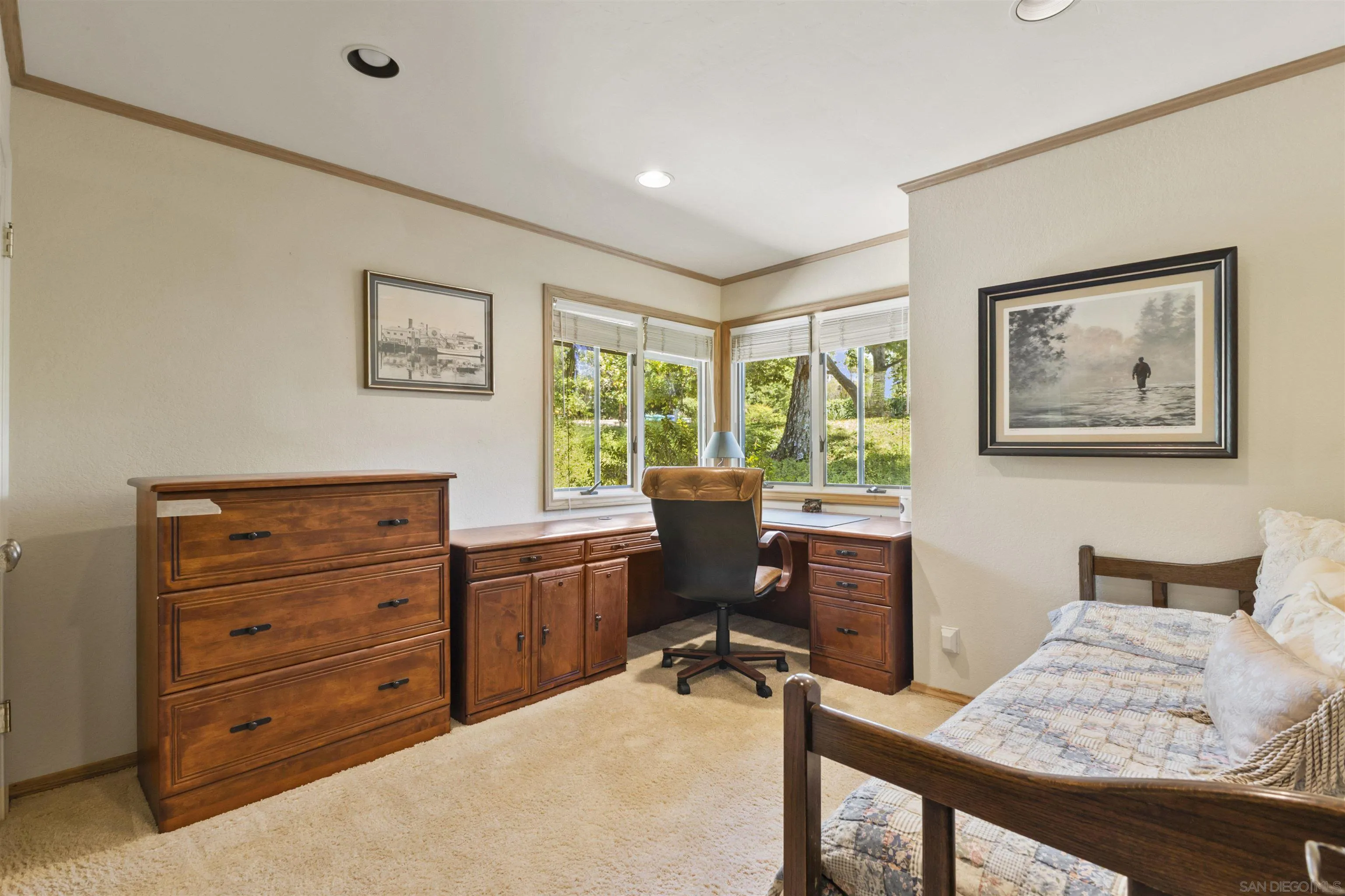 https://cdn.realtyfeed.com/cdn/0/240021705/883f699d59d8d79616a51346d7f6a2ca.webp