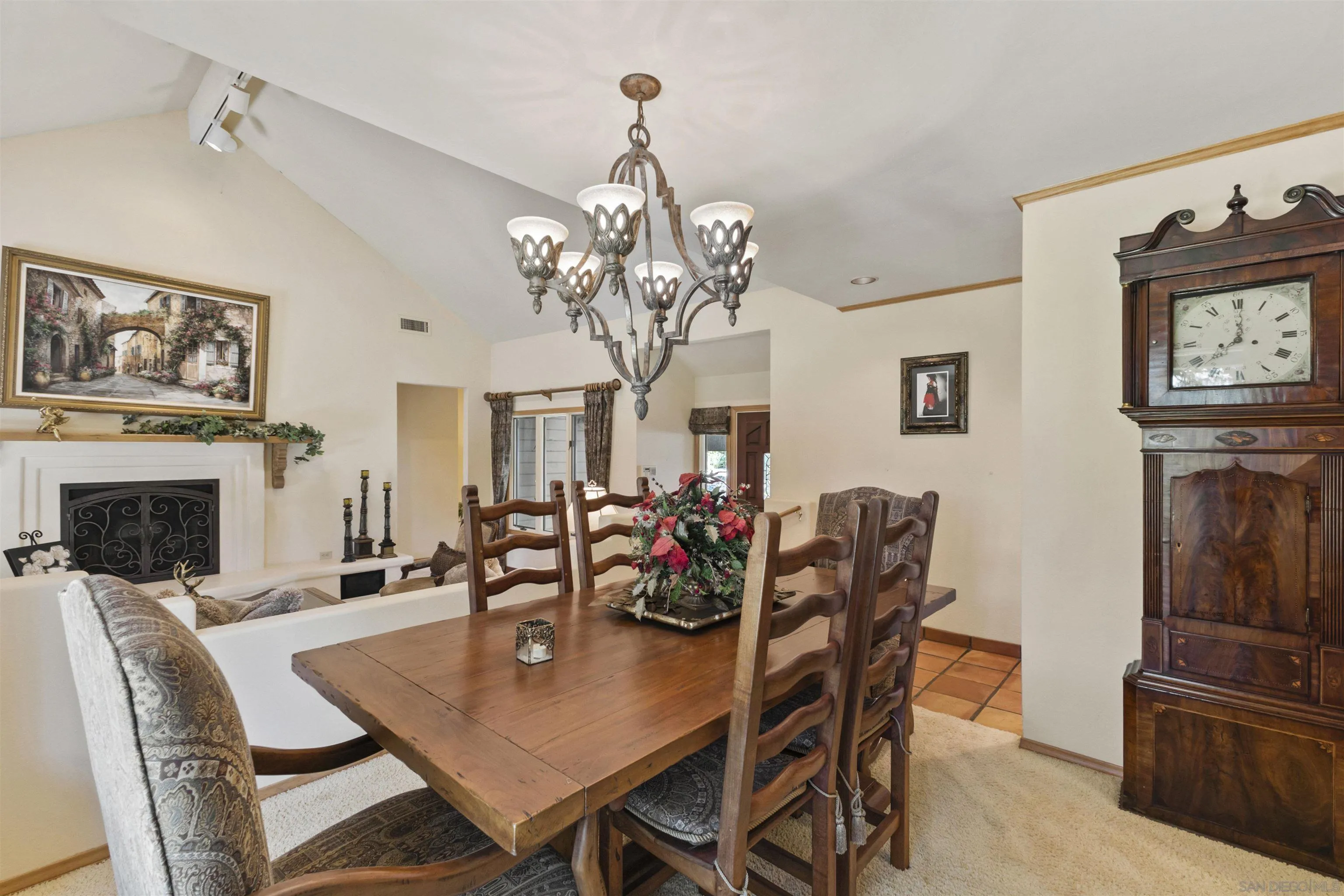 https://cdn.realtyfeed.com/cdn/0/240021705/af270798b29ea003e74650c37a9eb04e.webp