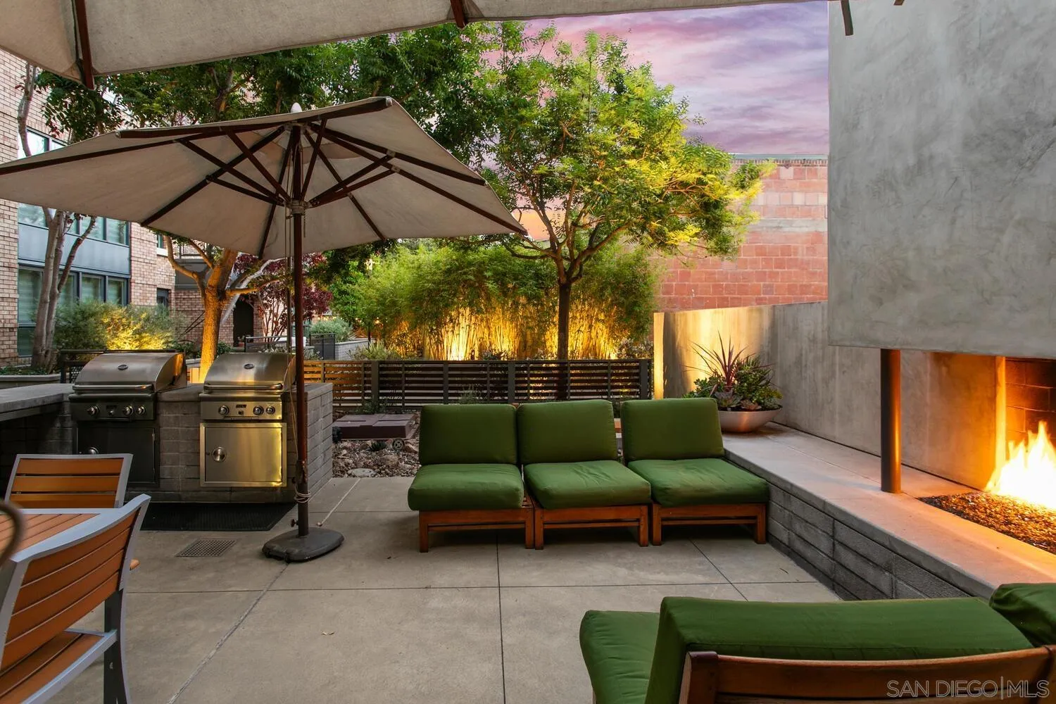 Photo #3: 240021738 Listing 