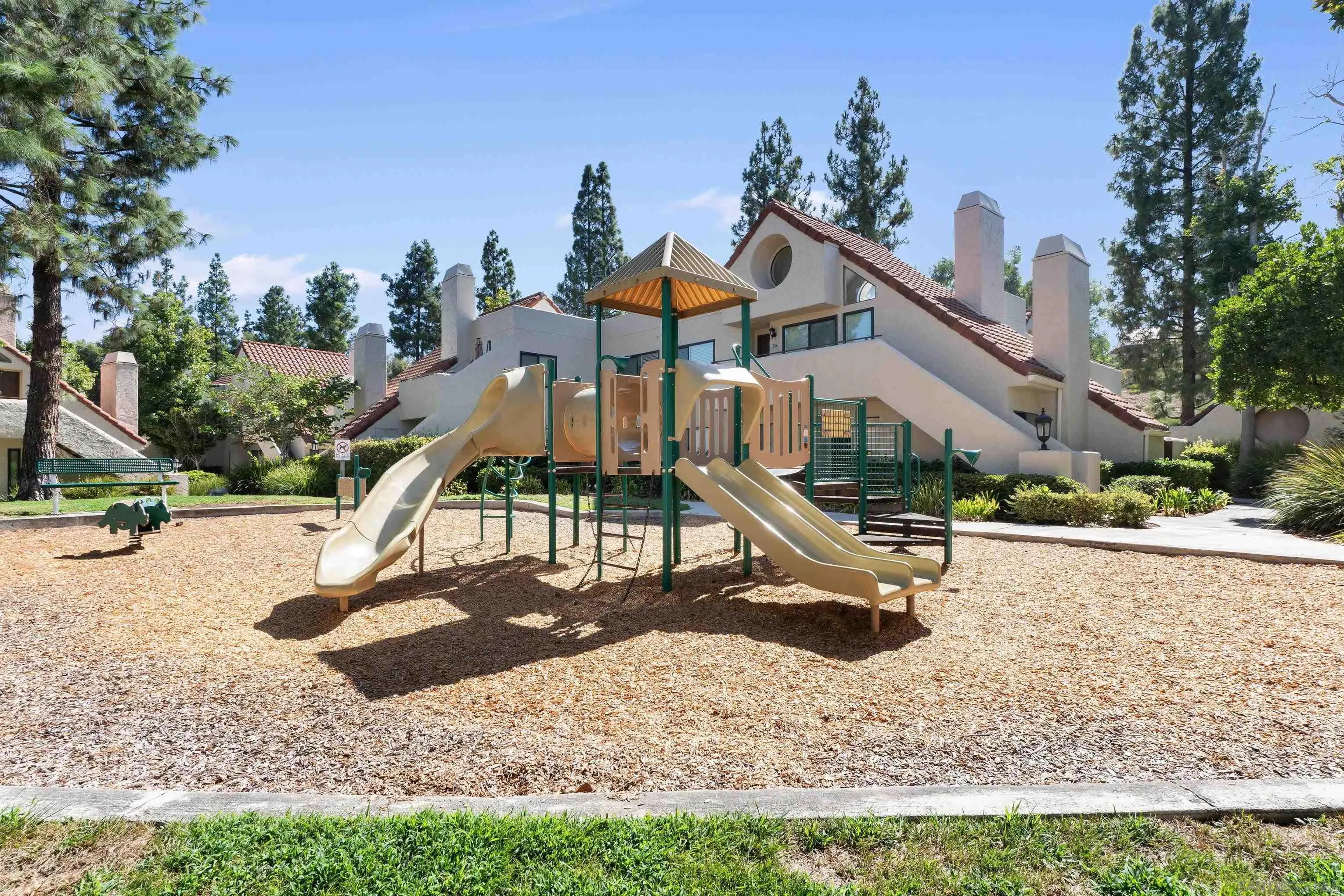 https://cdn.realtyfeed.com/cdn/0/240022167/f038e7d88a1cc6d433abab1a9c600212.webp