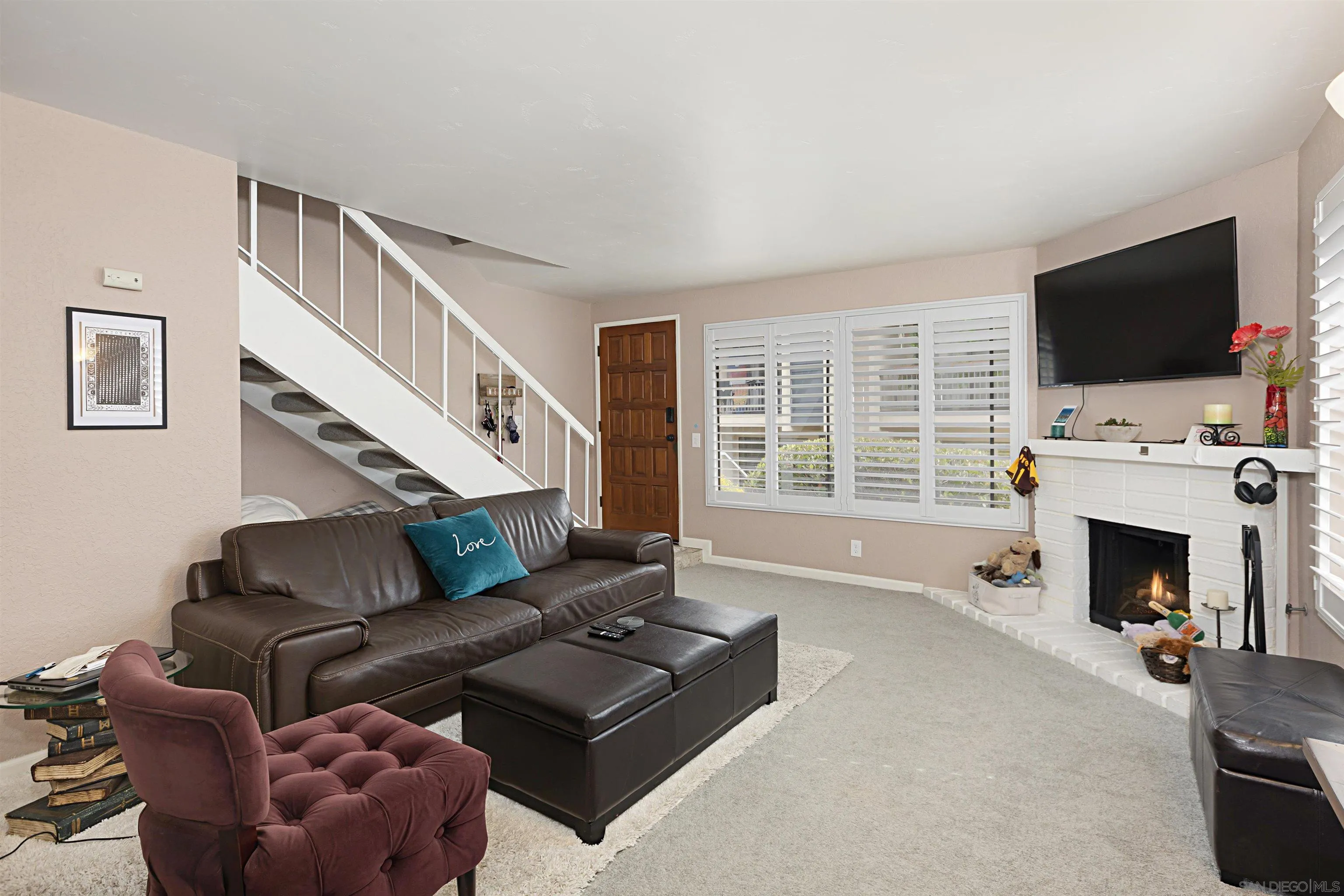 Photo #4: 240022336 Listing 