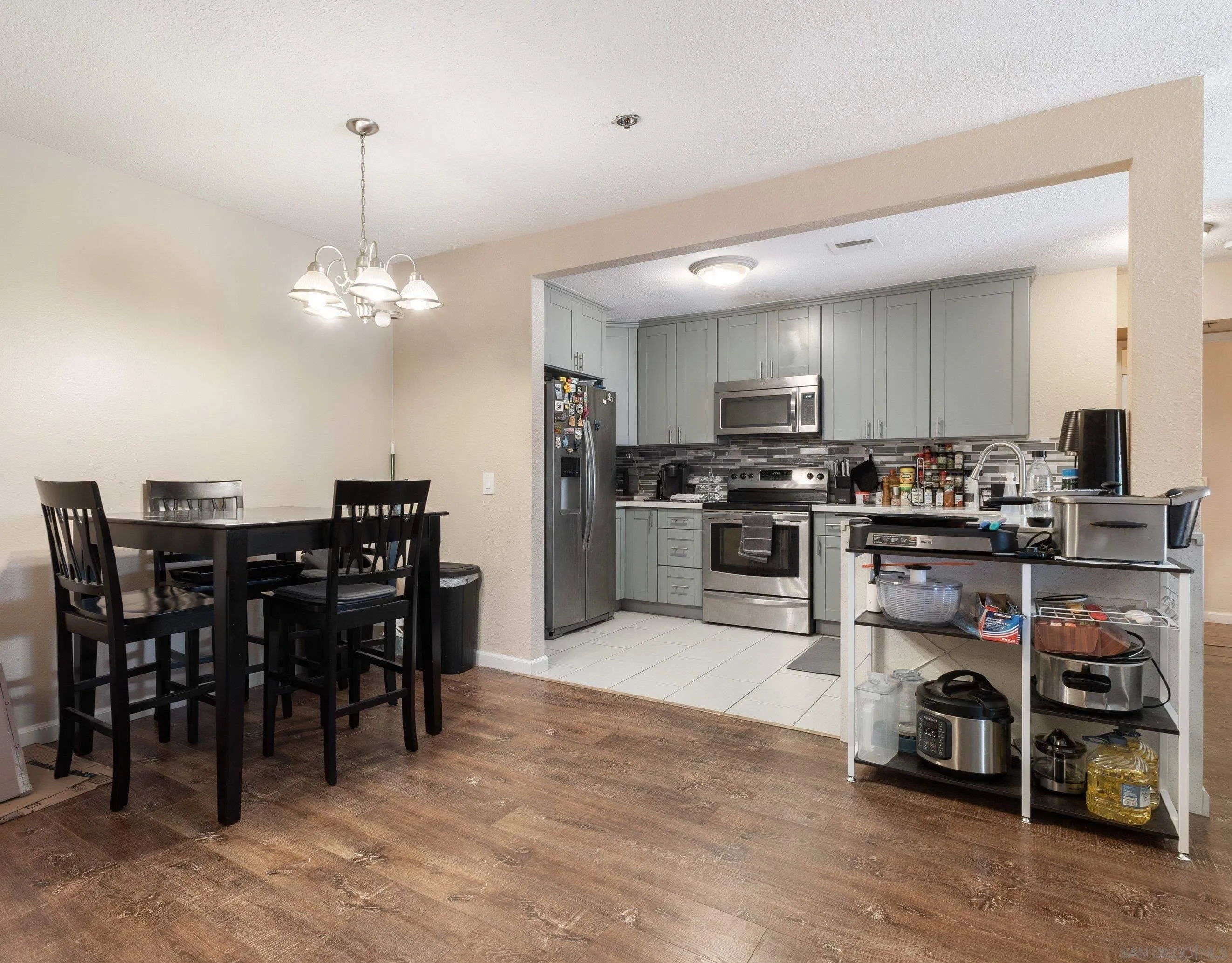 Photo #4: 240022458 Listing 