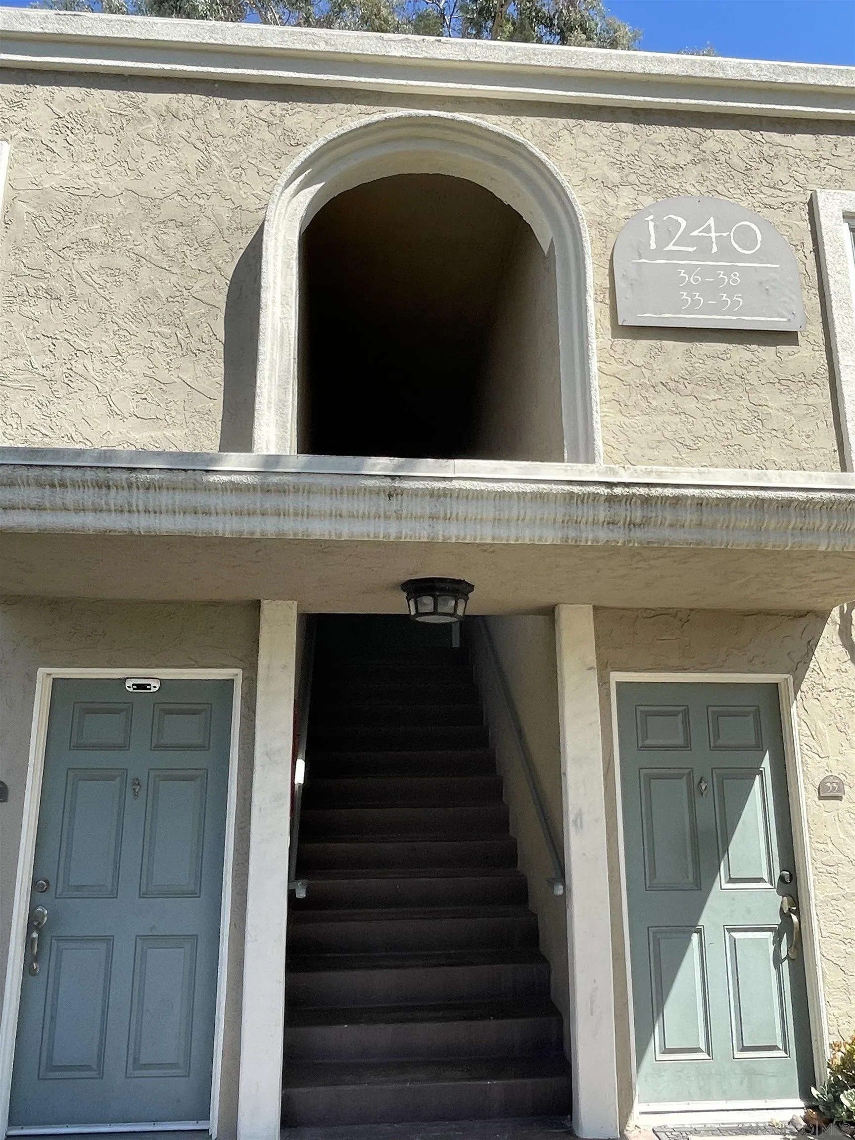 Photo #2: 240022502 Listing 