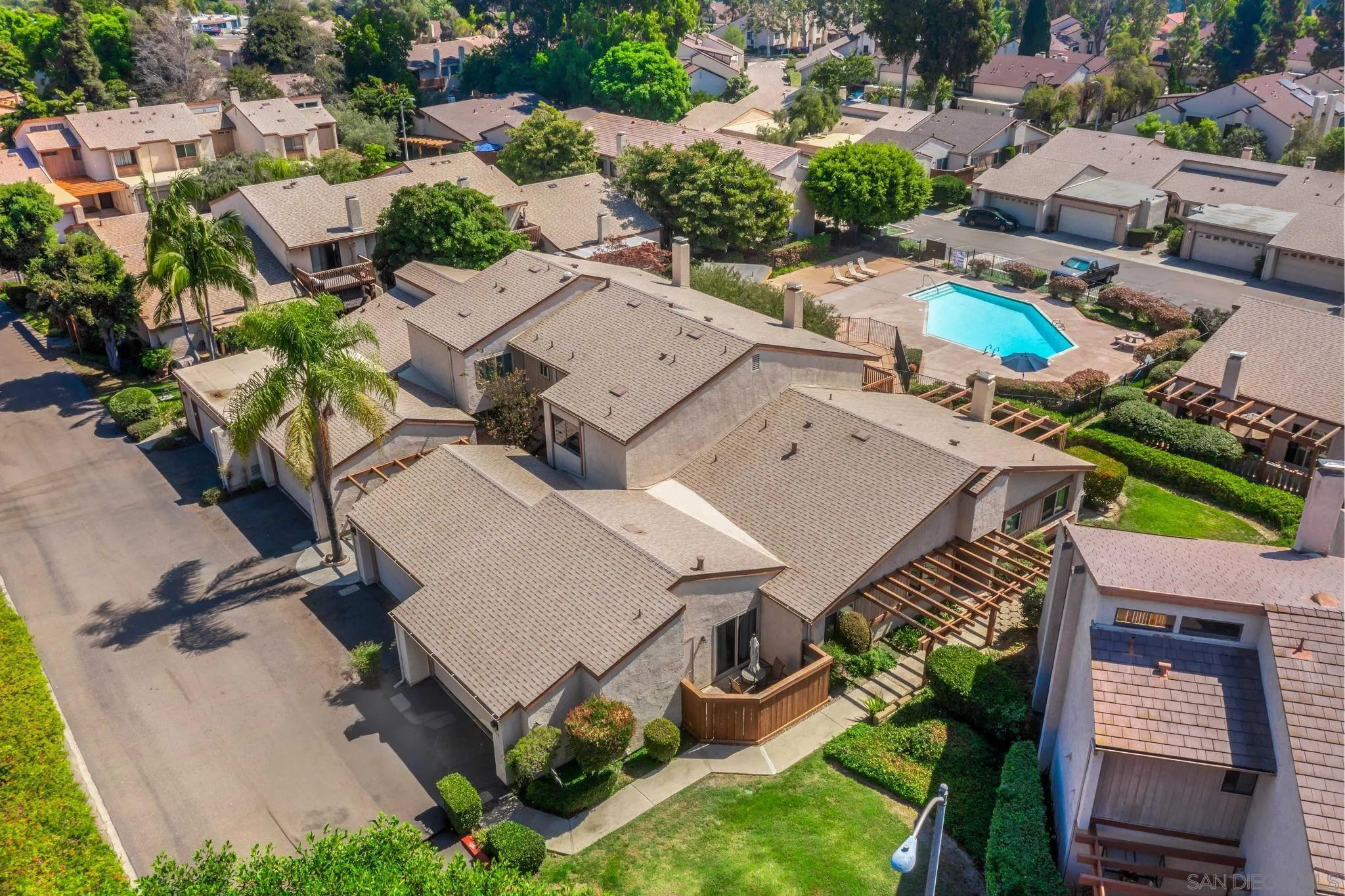 4939 Camino David