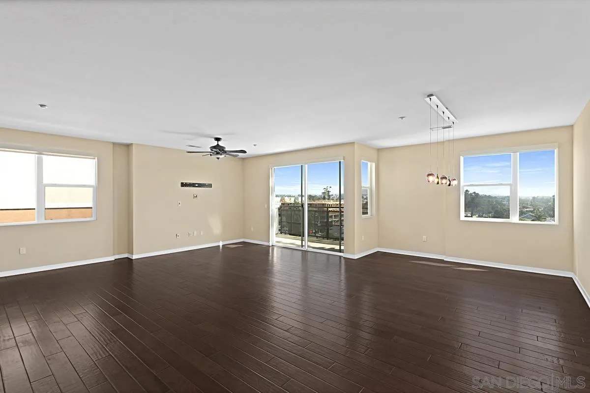 Photo #3: 240022898 Listing 