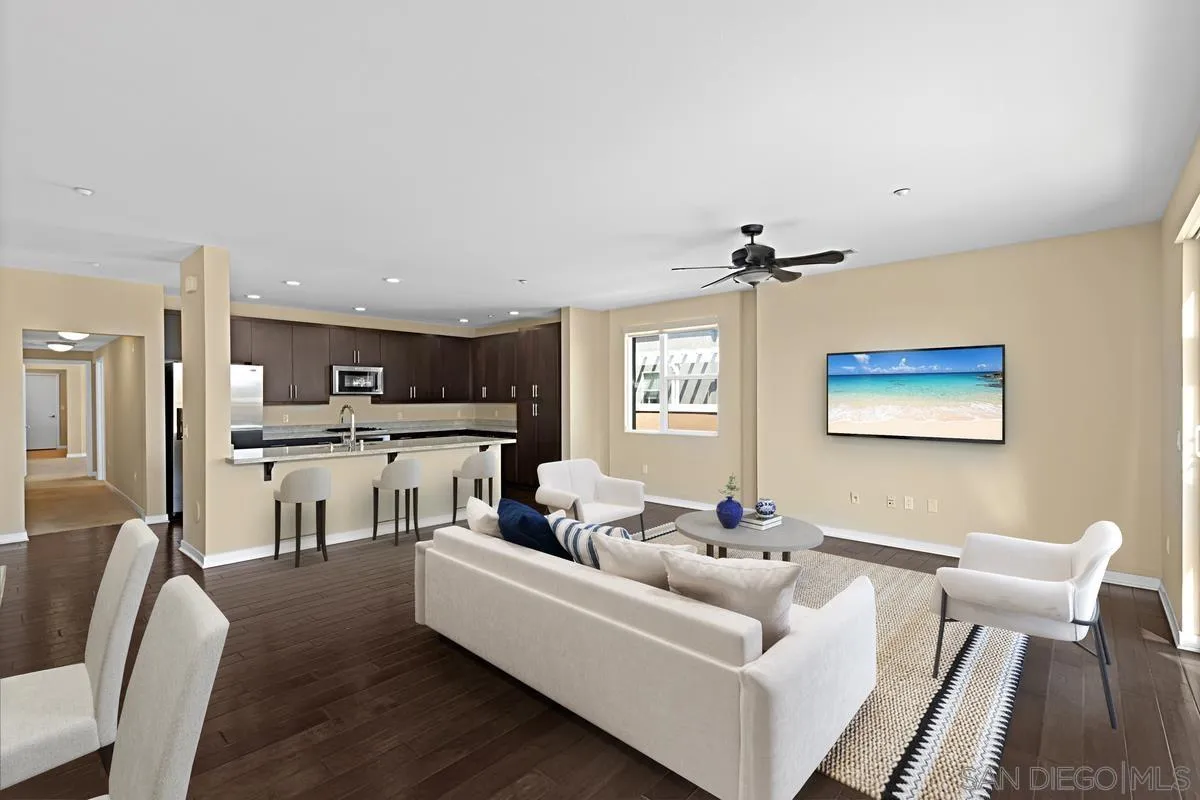 Photo #2: 240022898 Listing 