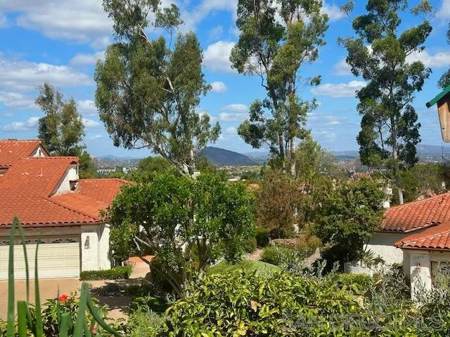 Photo #6: 240022981 Listing 
