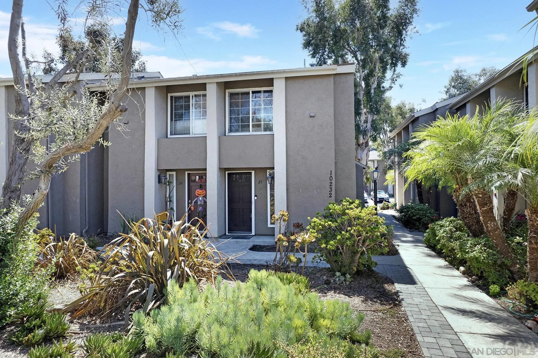 Photo #2: 240023578 Listing 