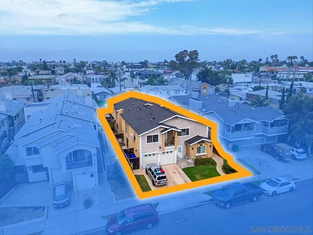 More Details about MLS # 240023850 : 4244 CHEROKEE UNIT 3