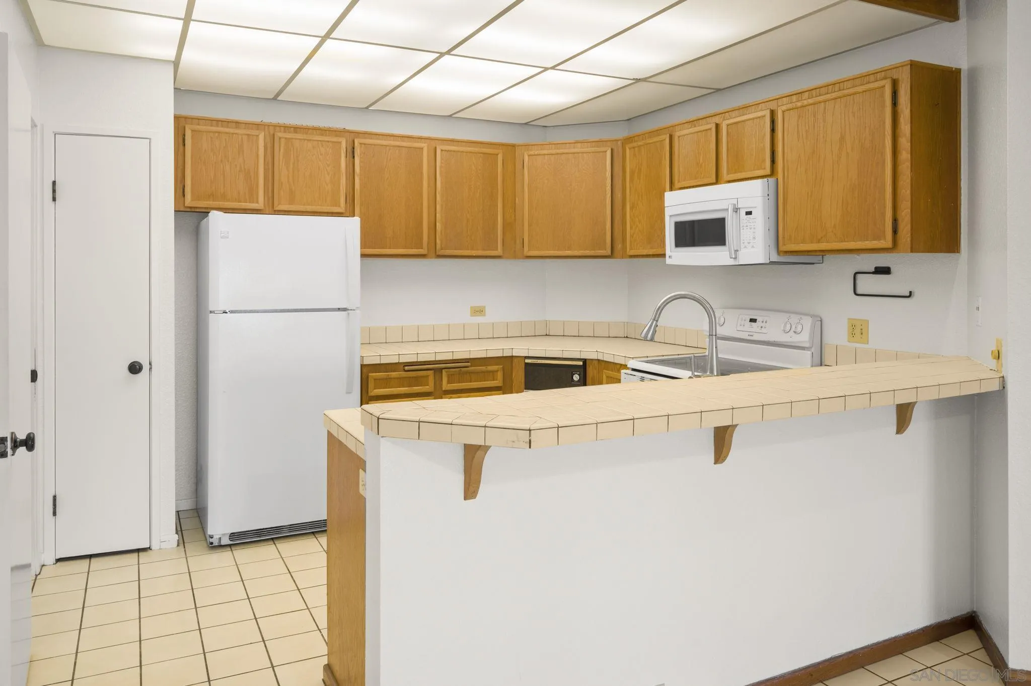 Photo #6: 240023913 Listing 