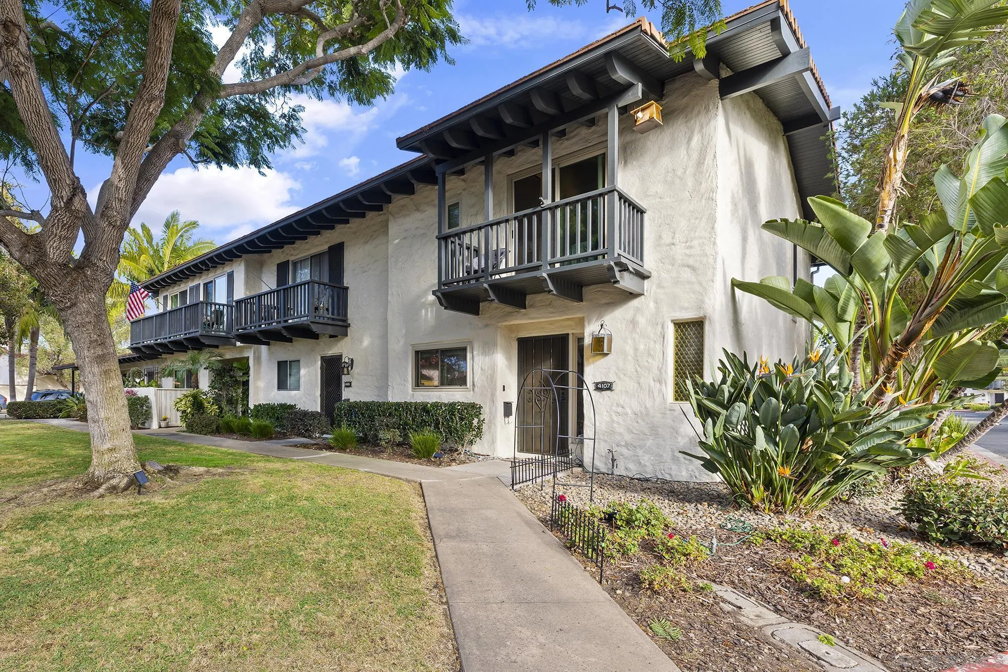Photo #2: 240024408 Listing 