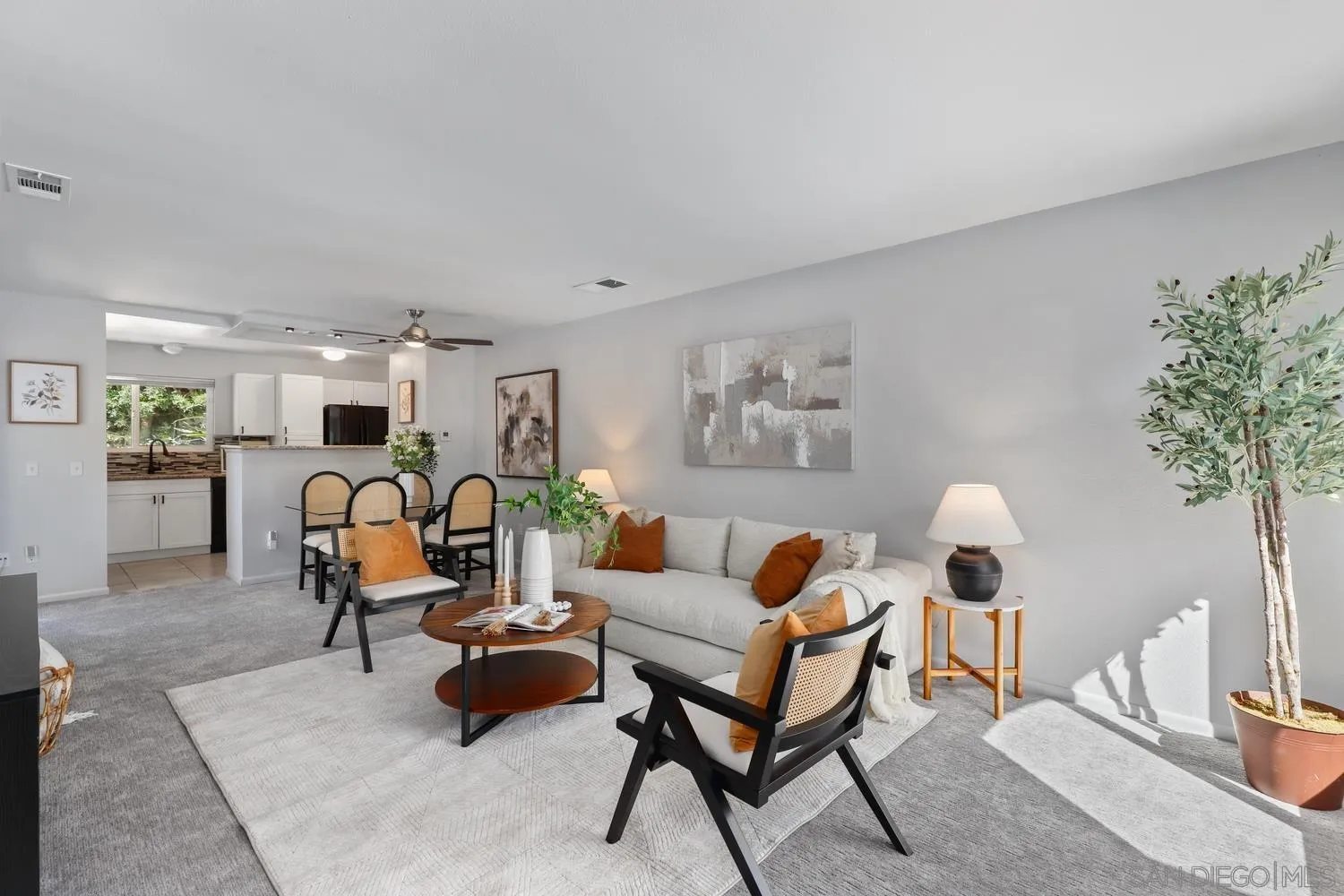 Photo #6: 240024916 Listing 