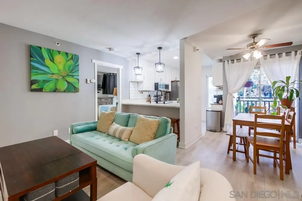 Photo #5: 240025002 Listing 