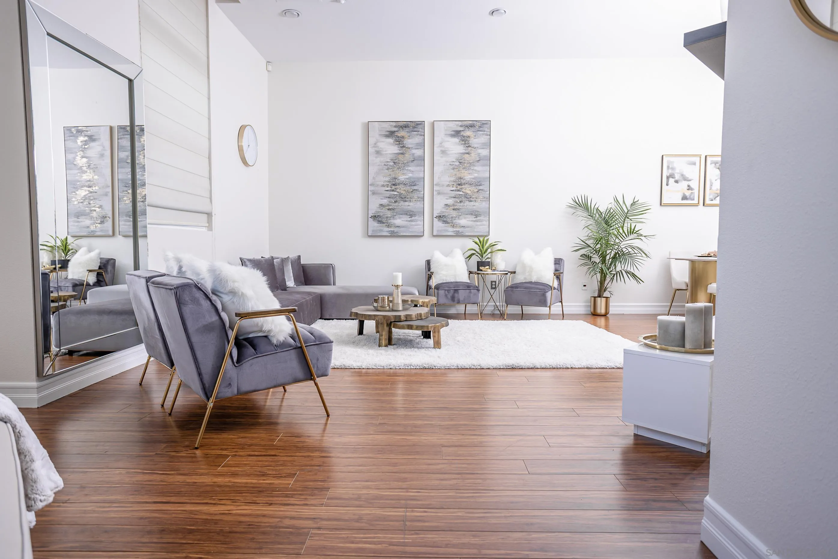 Photo #2: 240025205 Listing 