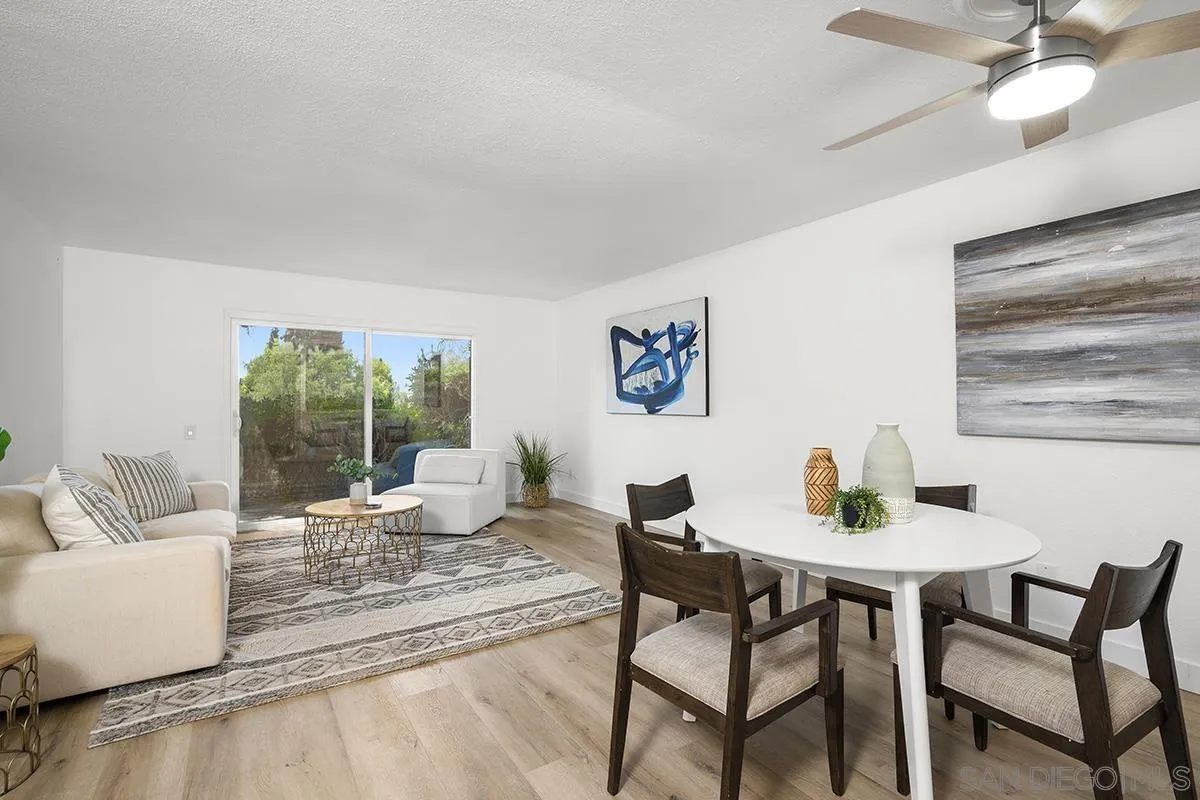 Photo #5: 240025213 Listing 