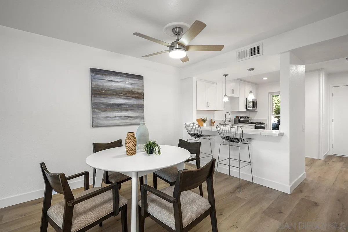 Photo #6: 240025213 Listing 