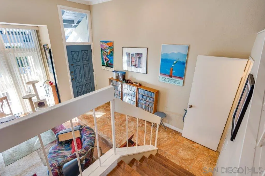 Photo #6: 240025510 Listing 