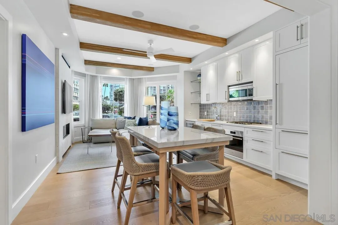 Photo #5: 240025763 Listing 