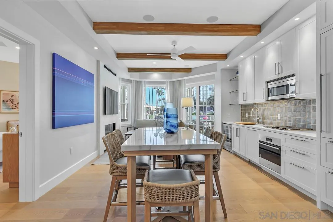 Photo #6: 240025763 Listing 