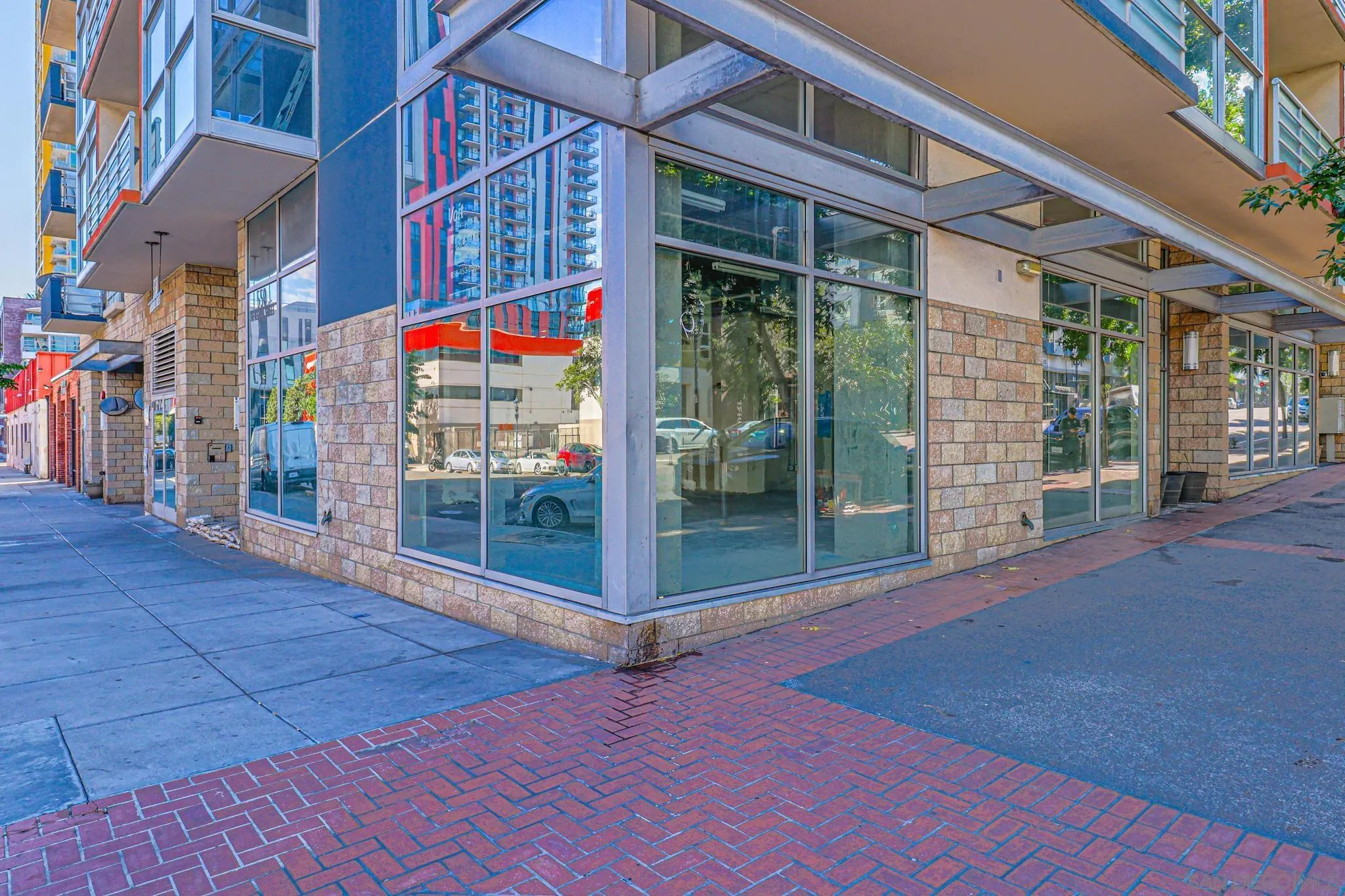 Photo #31: 240026021 Listing: Photo #31