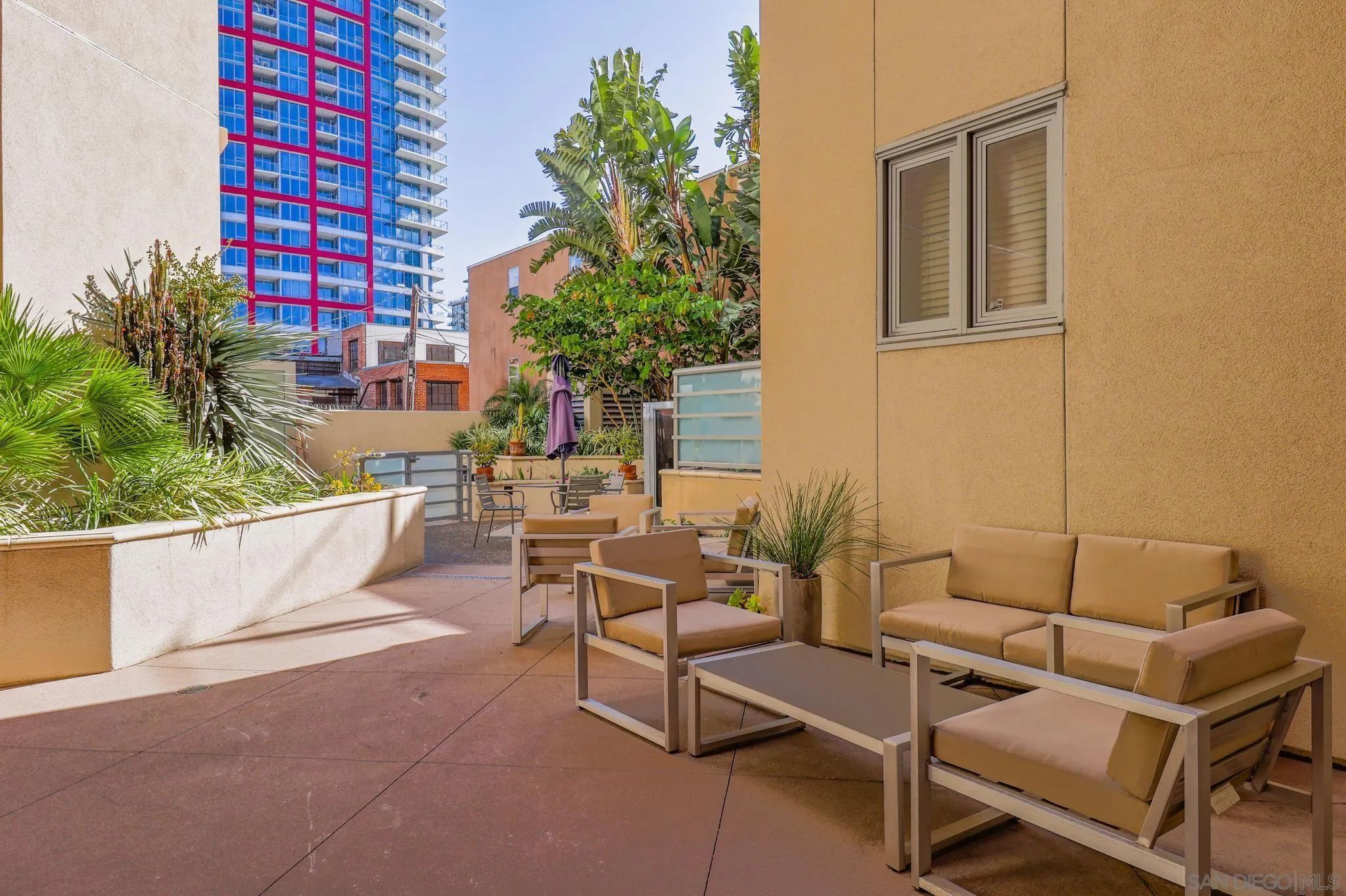 Photo #33: 240026021 Listing: Photo #33