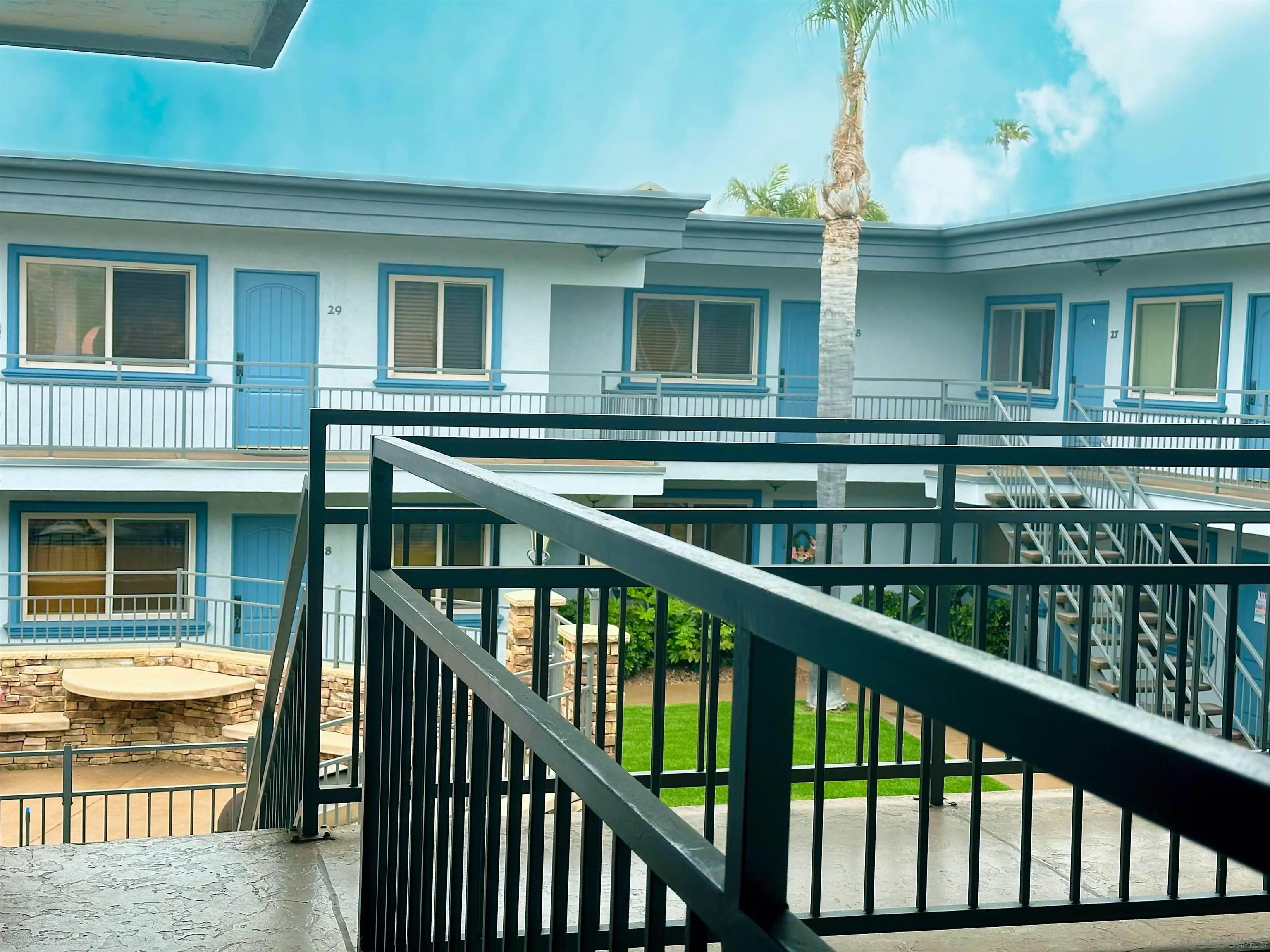 Photo #2: 240026071 Listing 