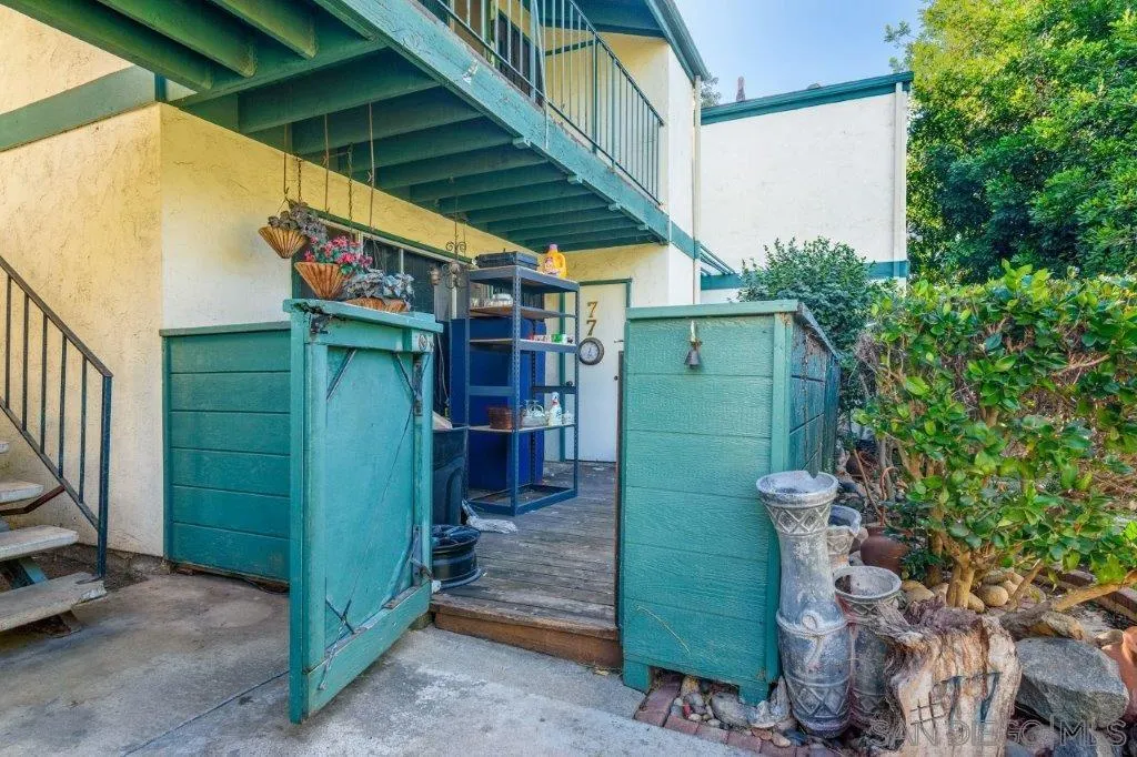Photo #5: 240026456 Listing 