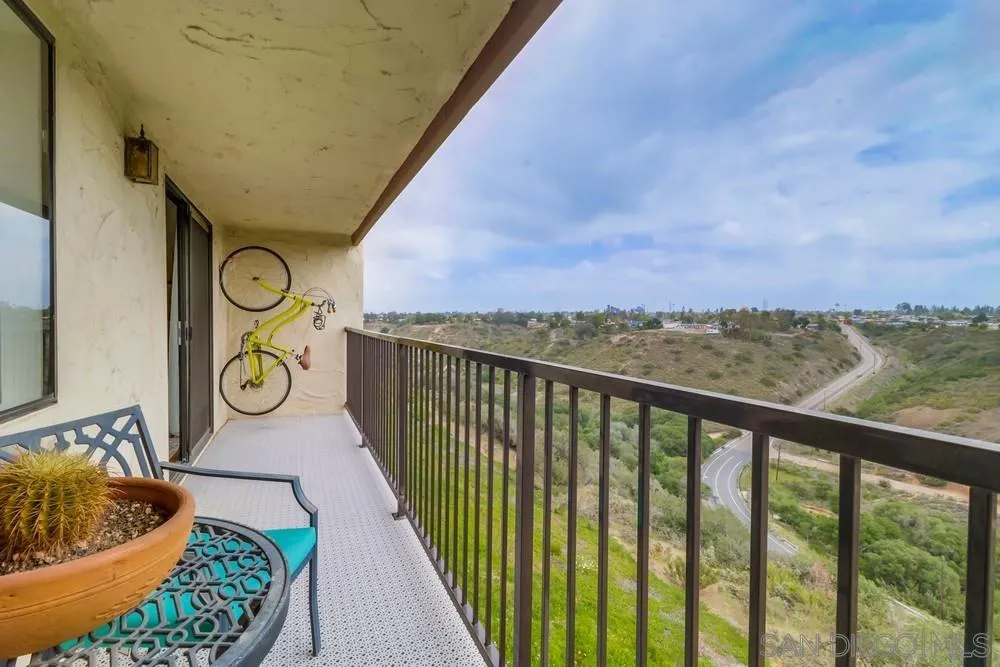 More Details about MLS # 240026646 : 2991 COWLEY WAY UNIT 71