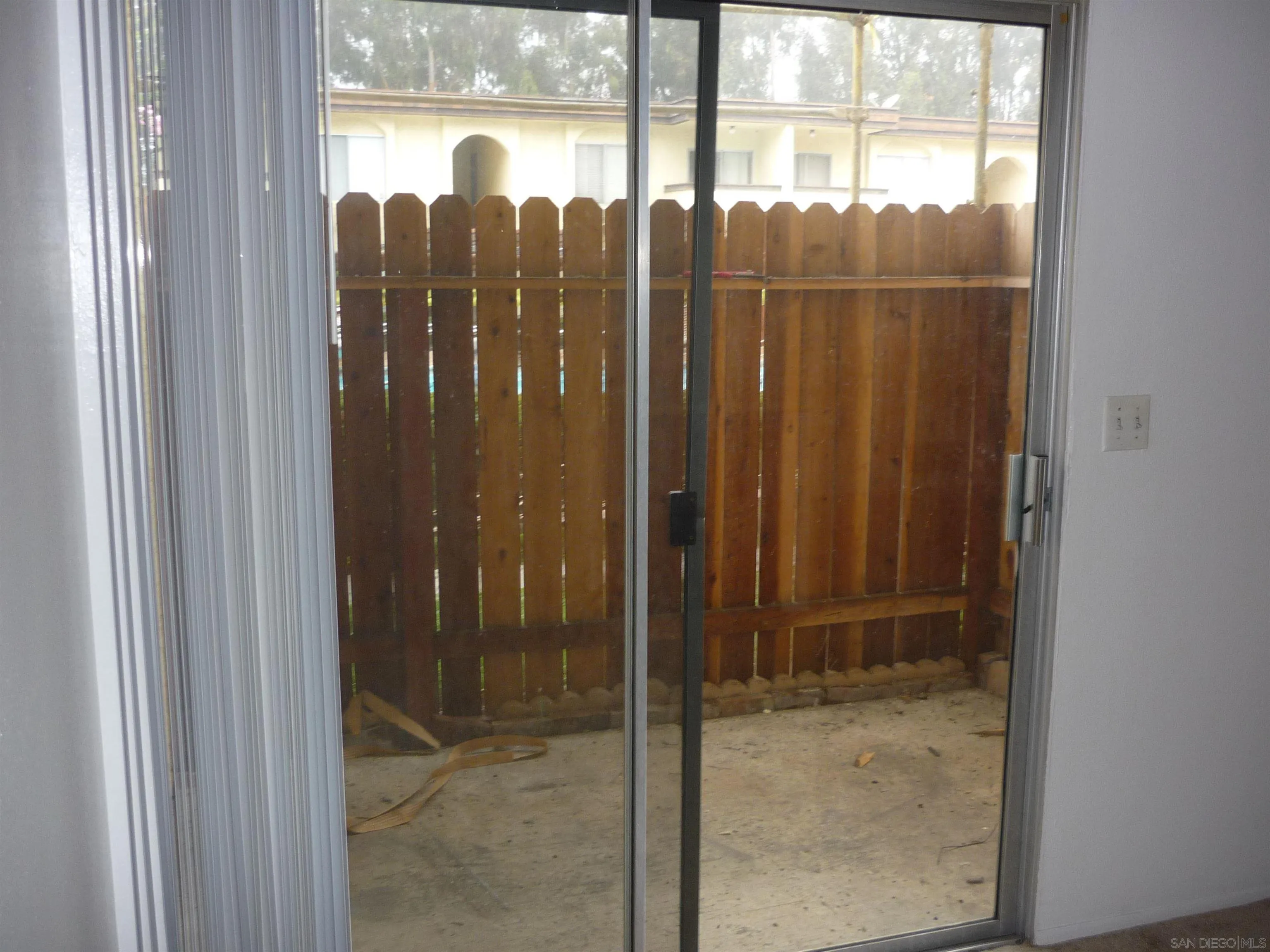 Photo #6: 240027015 Listing 