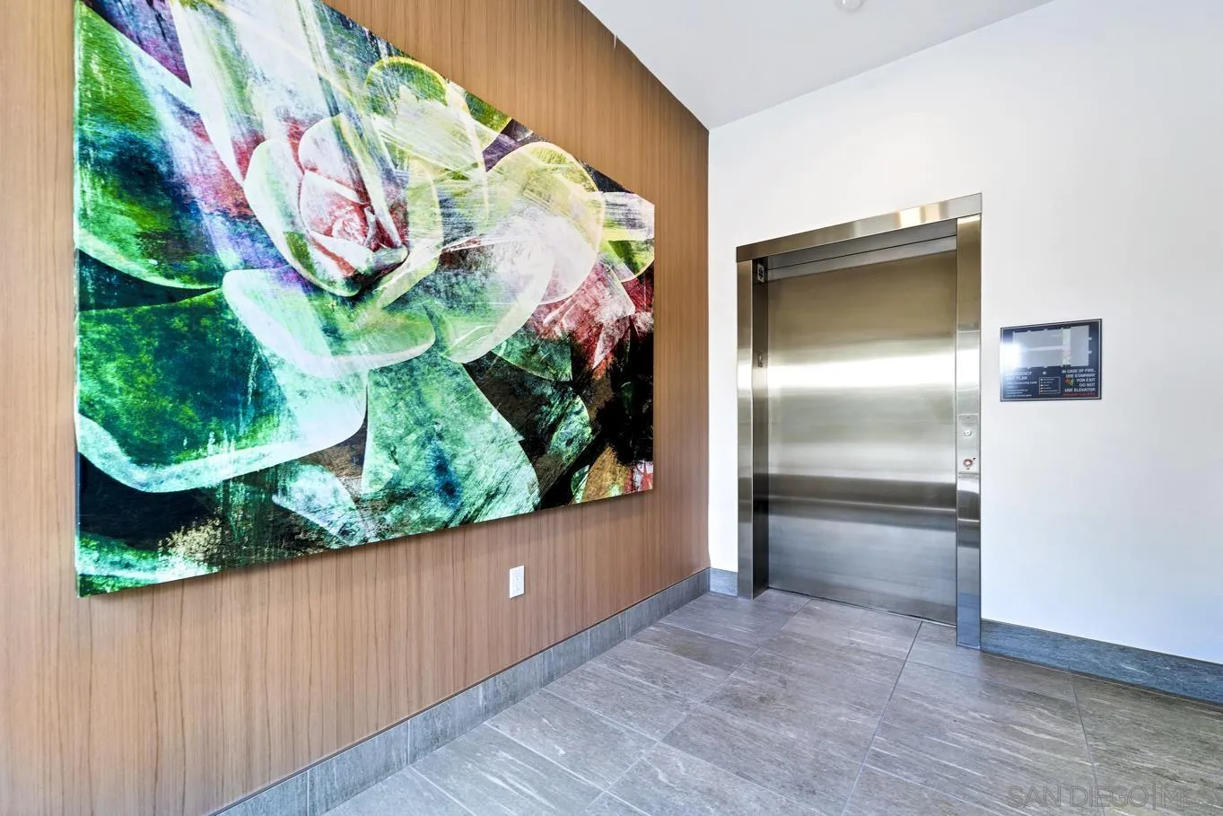 More Details about MLS # 240027162 : 2400 COMMUNITY LANE UNIT 58