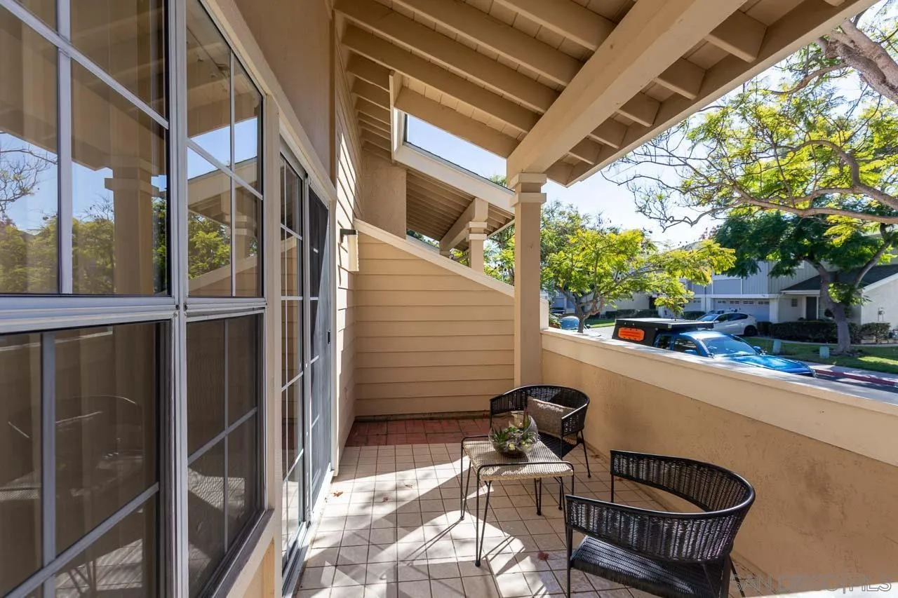 Photo #4: 240027433 Listing 