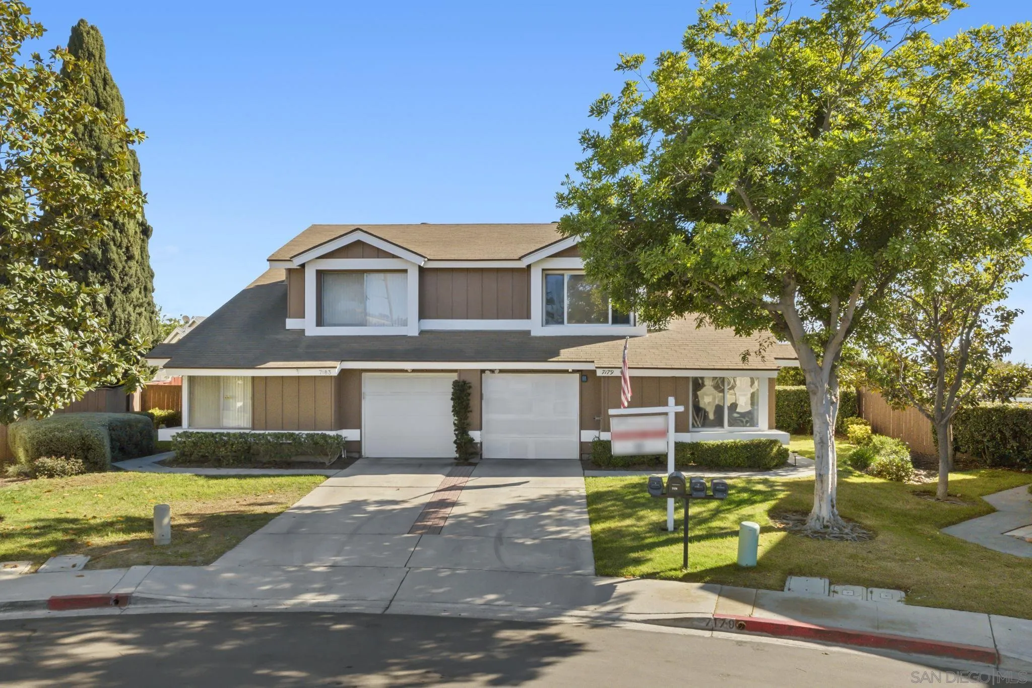 Photo #3: 240027536 Listing 