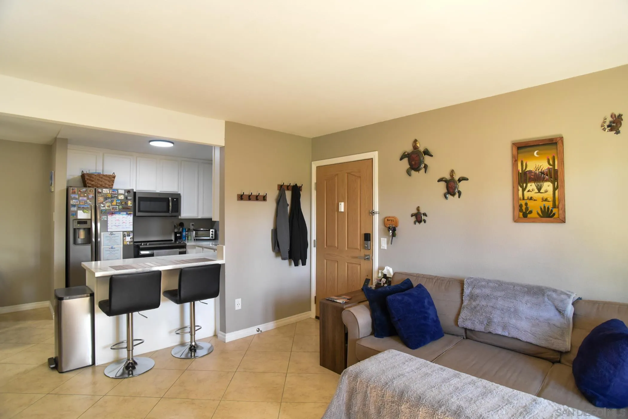 Photo #4: 240027678 Listing 