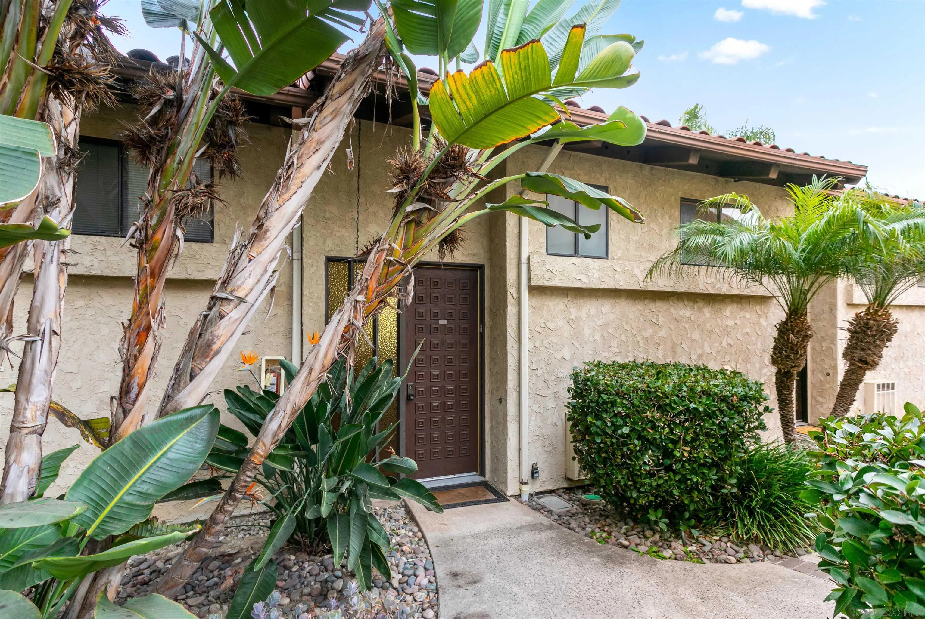 Photo #6: 240027917 Listing 