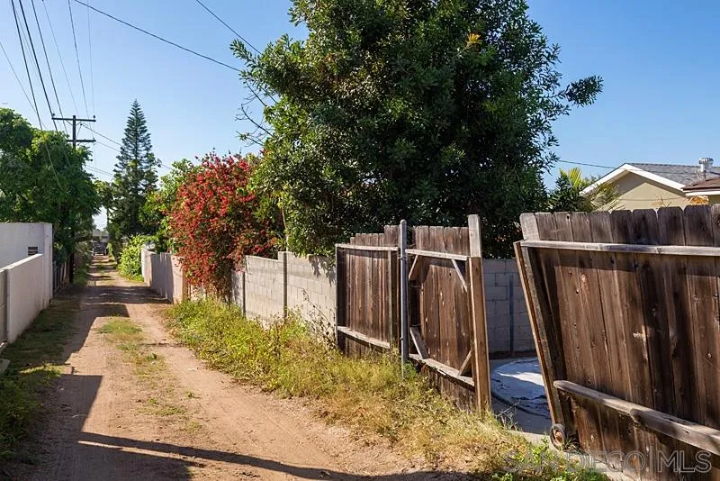 4611 Tivoli St, San Diego, CA 92107, photo 19