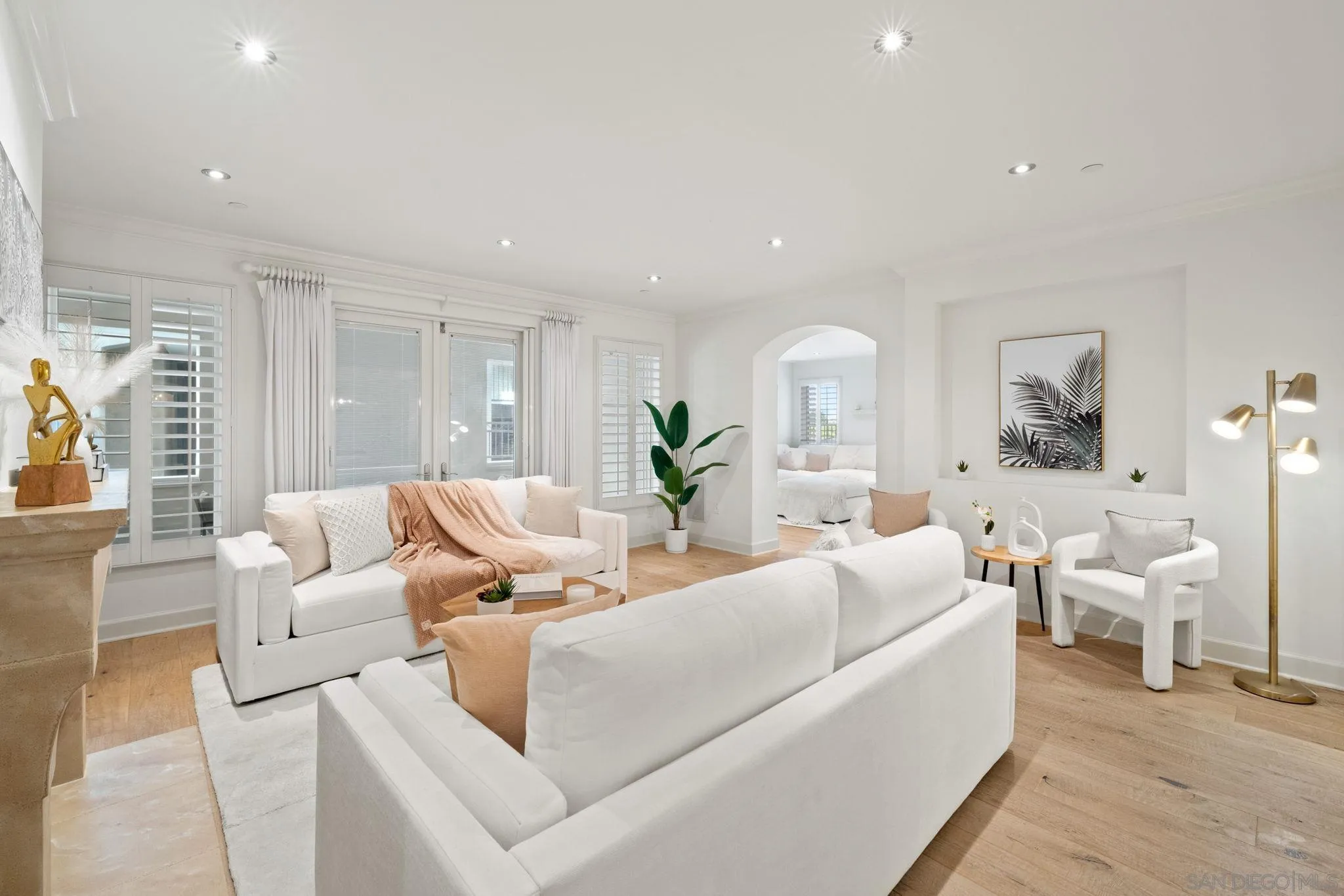 Photo #3: 240028177 Listing 