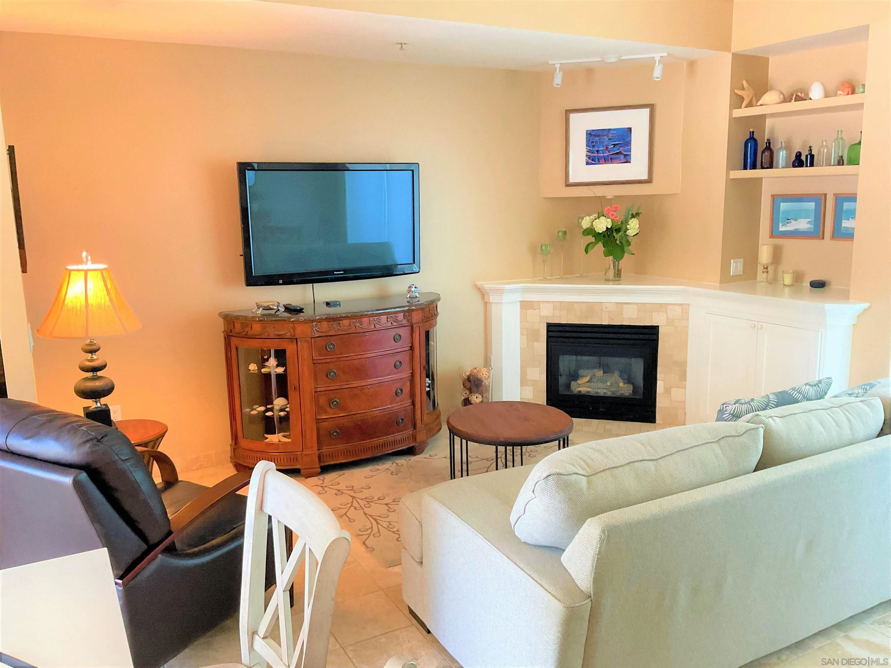 Photo #4: 240028233 Listing 