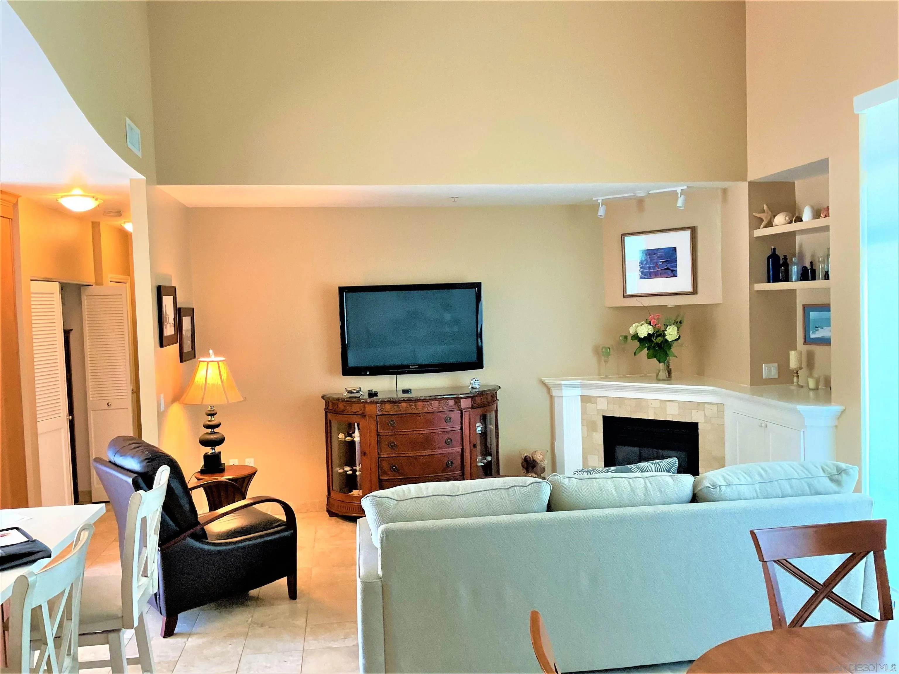 Photo #5: 240028233 Listing 
