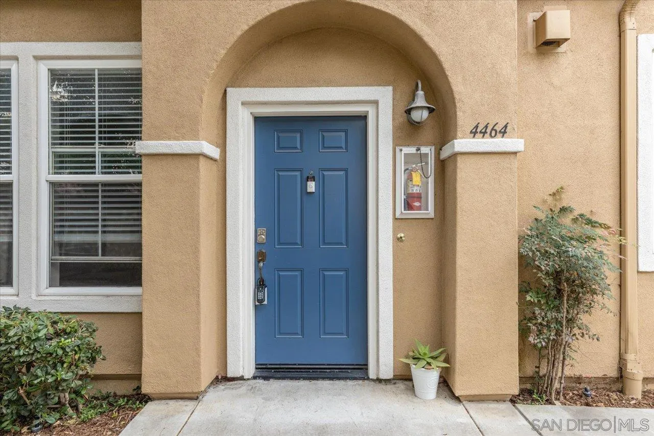 Photo #2: 240028322 Listing 