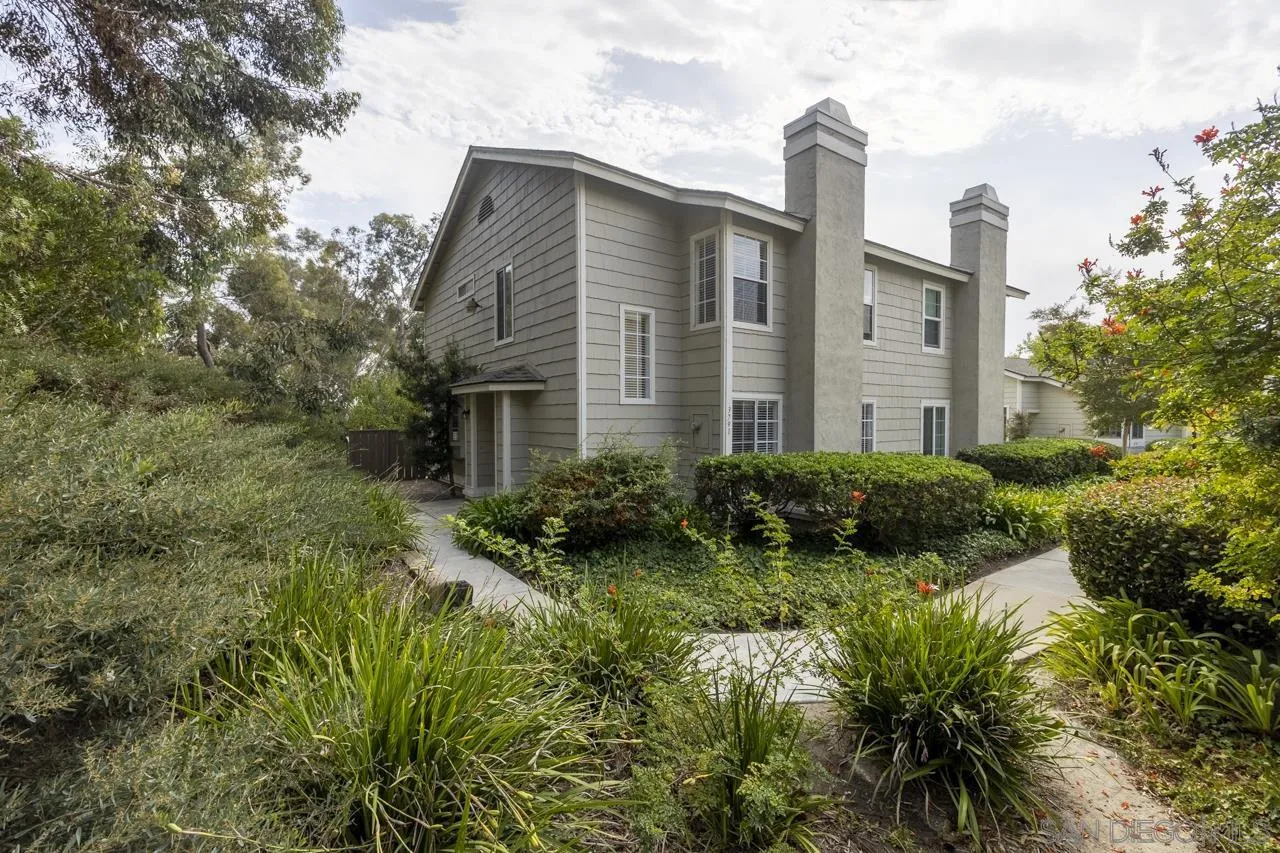 More Details about MLS # 240028567 : 3791 PORTLAND COURT