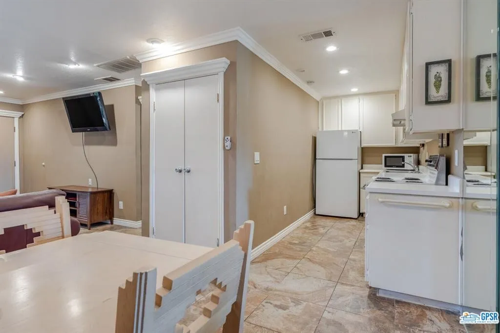 2810 Arcadia Court UNIT 111, Palm Springs, CA, 92262