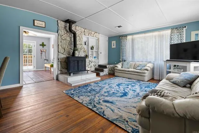 https://cdn.realtyfeed.com/cdn/0/306175832/0fd200aac72abbaf8c648898ae23adf7.webp