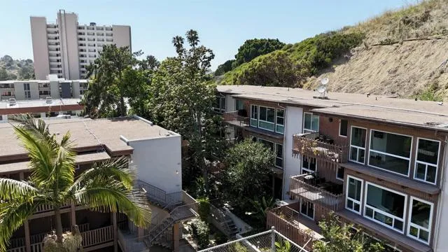 https://cdn.realtyfeed.com/cdn/0/306182361/885907e86cbb0bd1eb10f4d9c1555017.webp