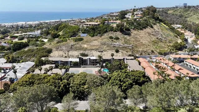 https://cdn.realtyfeed.com/cdn/0/306182361/ca9b3a8d1ce33cfe16fb0d4ff9dff6cf.webp