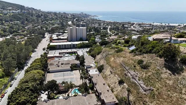 https://cdn.realtyfeed.com/cdn/0/306182361/f8c027ebb5e19c480cc6e0f73211be75.webp