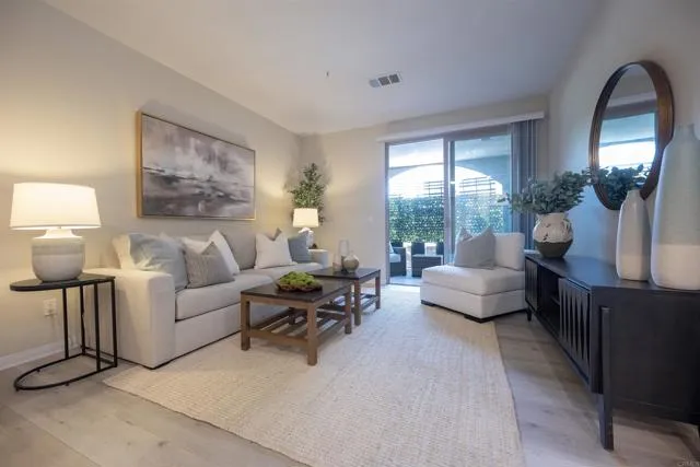 MLS: NDP2404788 Condo For Sale