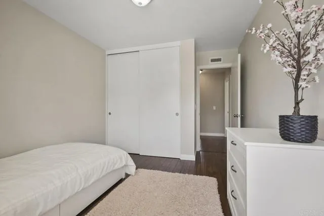 https://cdn.realtyfeed.com/cdn/0/306199640/37a07a1a535ecf0623d21ad92f509b75.webp