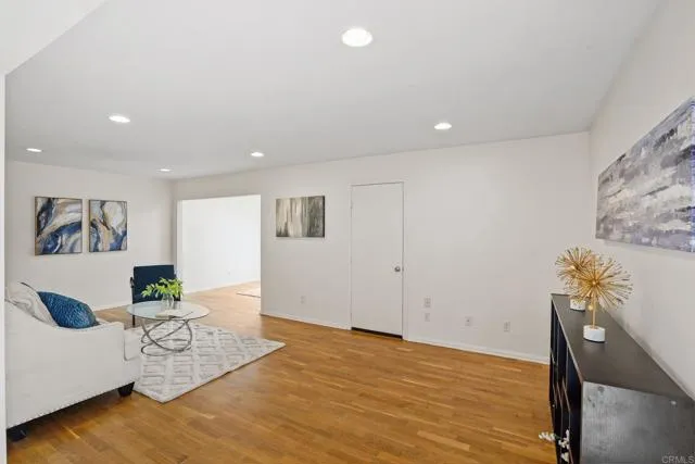 https://cdn.realtyfeed.com/cdn/0/306209507/9d8c95739f198131d3de298972bceb5a.webp
